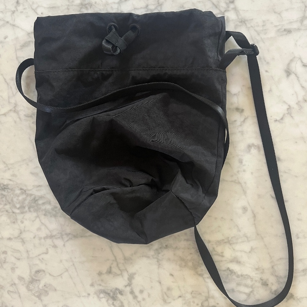 Baggu Medium Nylon Bucket Bag | Black